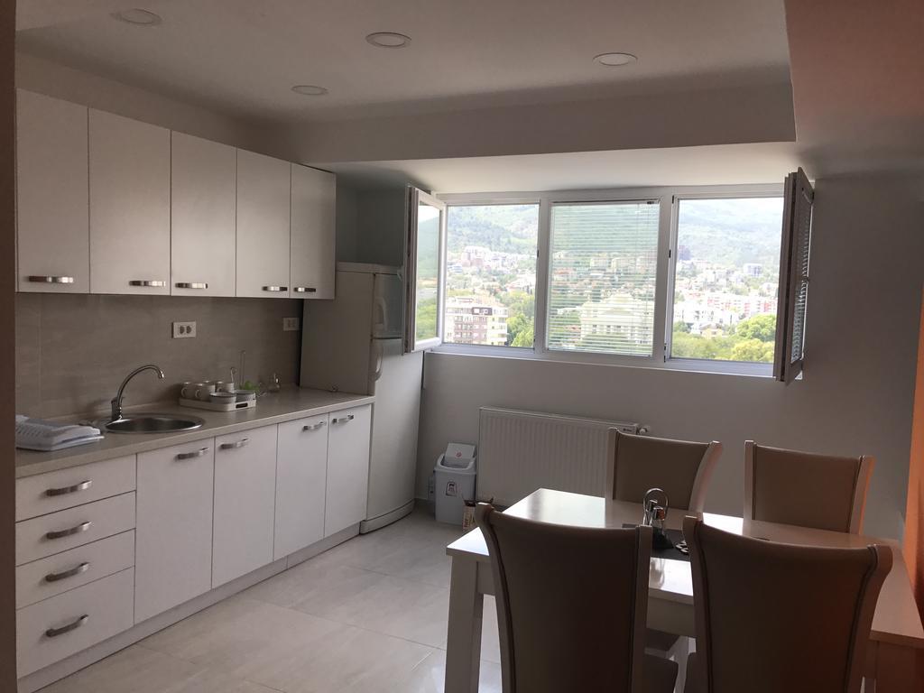 Premium 4U - City Center 50M2 - Skopje Bagian luar foto
